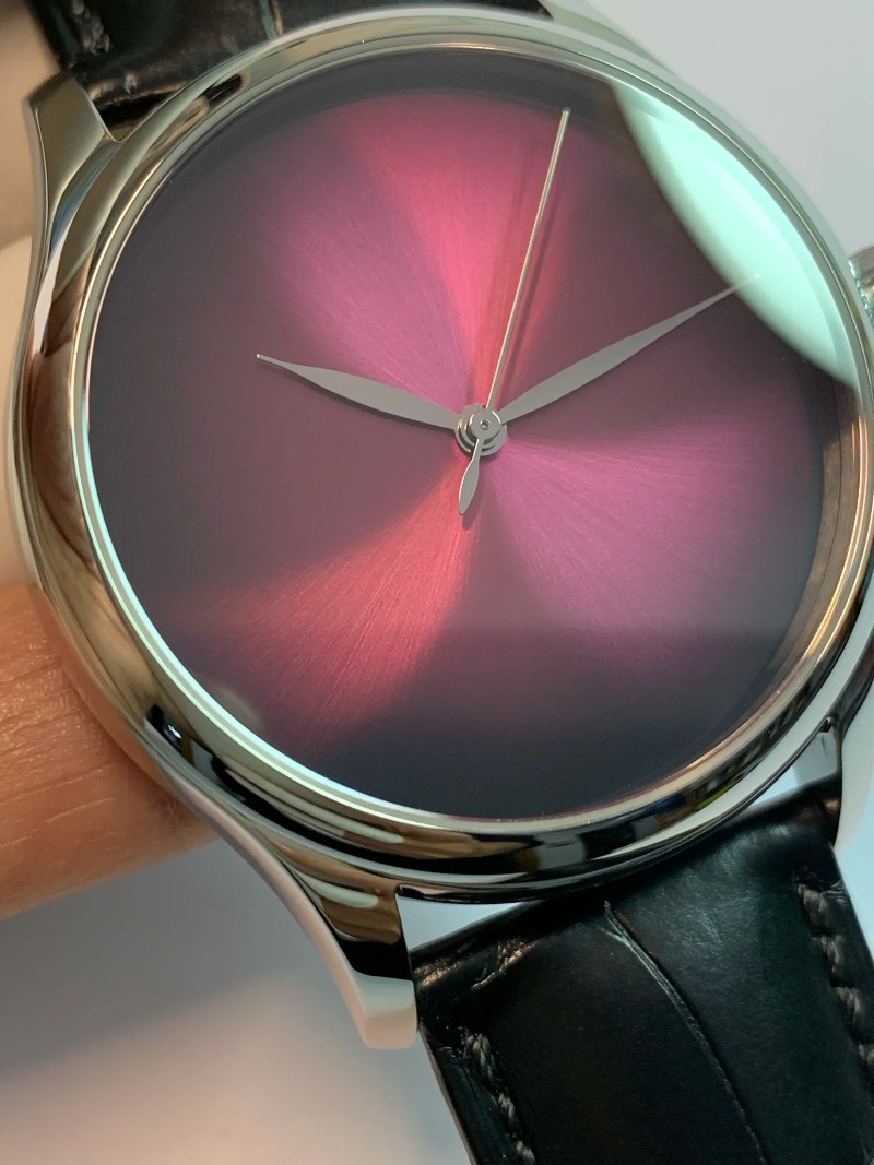 Wordless Book, Swiss Fine Grin - Jewelry Watch recension och pris