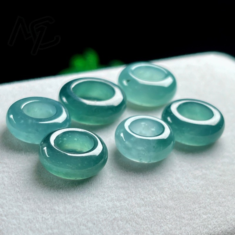 Natural Emerald Blue Water Luc - Jewelry & Watches Sp Z Oo Janów Lubelski recension och pris